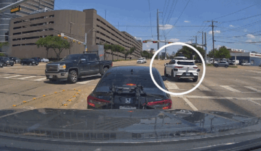 VIDEO: Waymo robotaxi runs red light at busy Dallas intersection