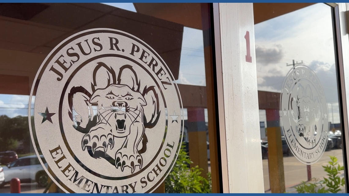 J.R. Perez Elementary closes while honoring namesake’s legacy