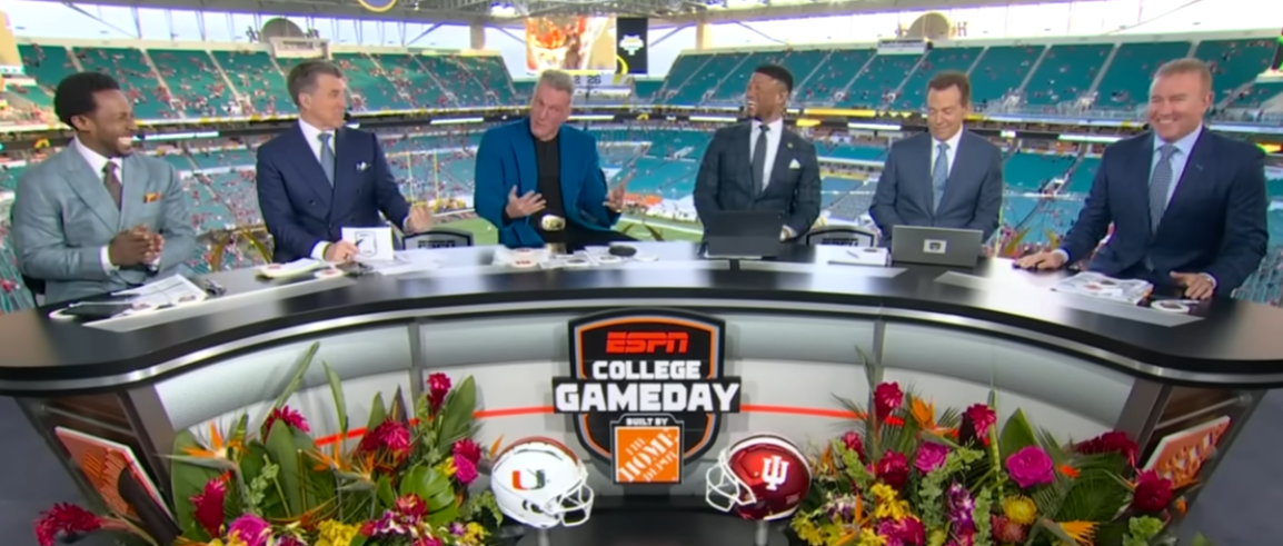 ut_spring_game_26-1701_sark