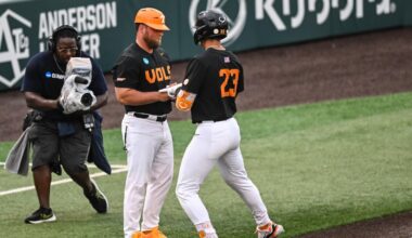 No. 4 Texas matches up against Tennessee in Knoxville