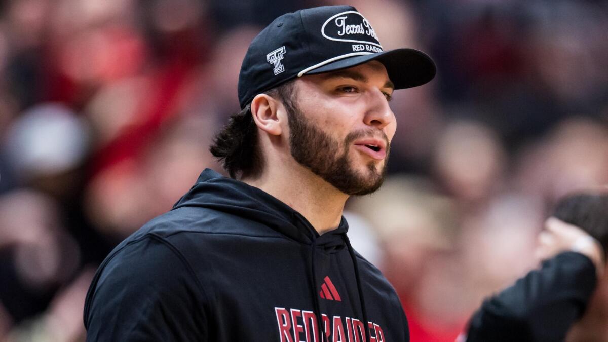 Texas Tech's Brendan Sorsby placed 40-plus bets on Indiana as Hoosiers QB, per report