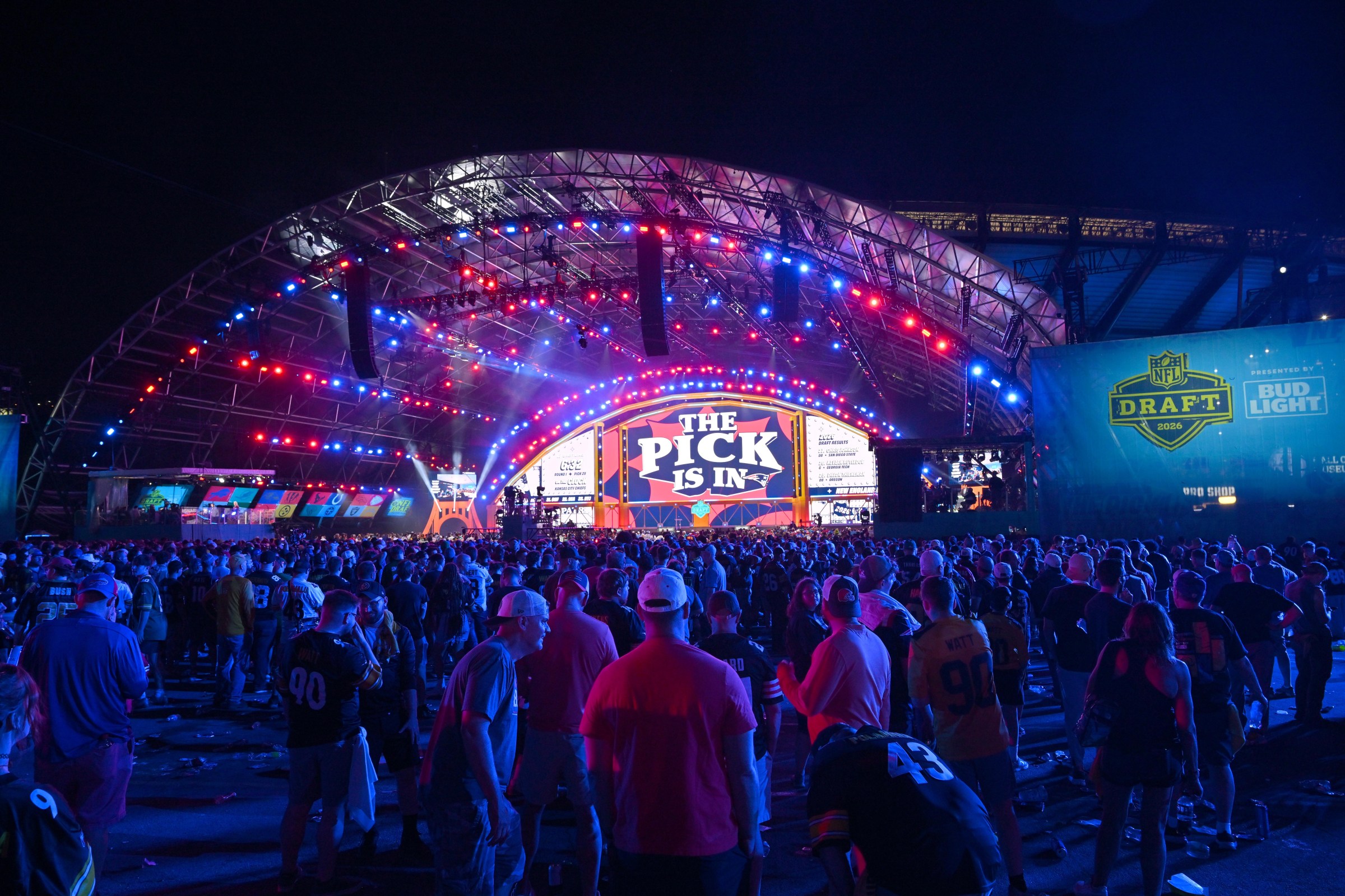 PITTSBURGH, PENNSYLVANIA - APRIL 23: A general view of the draft tent is seen during Round One of the 2026 NFL Draft at Acrisure Stadium on April 23, 2026 in Pittsburgh, Pennsylvania. (Photo by Jason Miller/Getty Images)