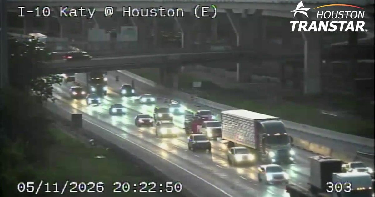 Katy Freeway at Houston Avenue reopens after an oversize load struck bridge