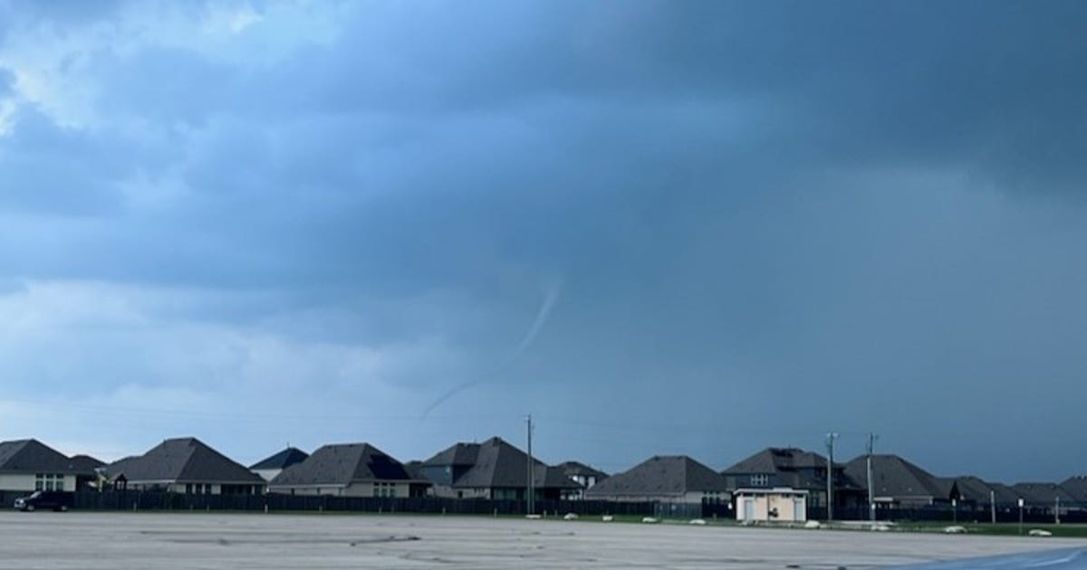 Austin weather: Texans cleaning up after severe storms sweep through region