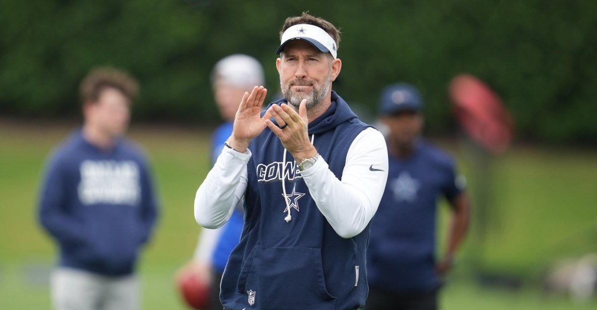 Dallas Cowboys news: Brian Schottenheimer on wearing the ‘green dot’