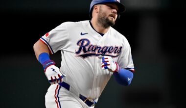Texas Rangers pull a snake out of their hats for wild walk-off win