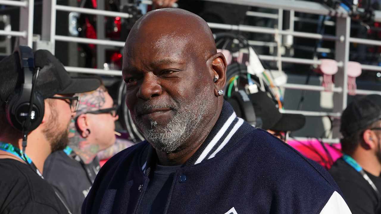 Cowboys legend Emmitt Smith lauds 'quiet offseason' for Dallas: 'We don’t need all that drama'