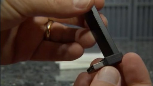 FILE – FDA cracking down on underage e-cig use