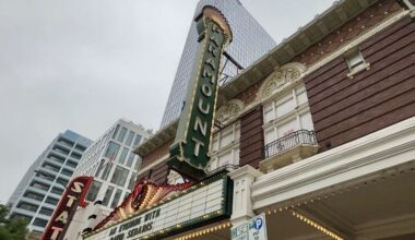 Historic Texas theater to close for restoration project