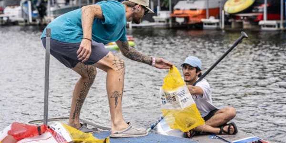 Texans clean up 34,000 pounds of trash, dates left in Austin