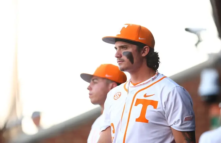 Tennessee Baseball vs. No. 4 Texas Score, Updates Game One