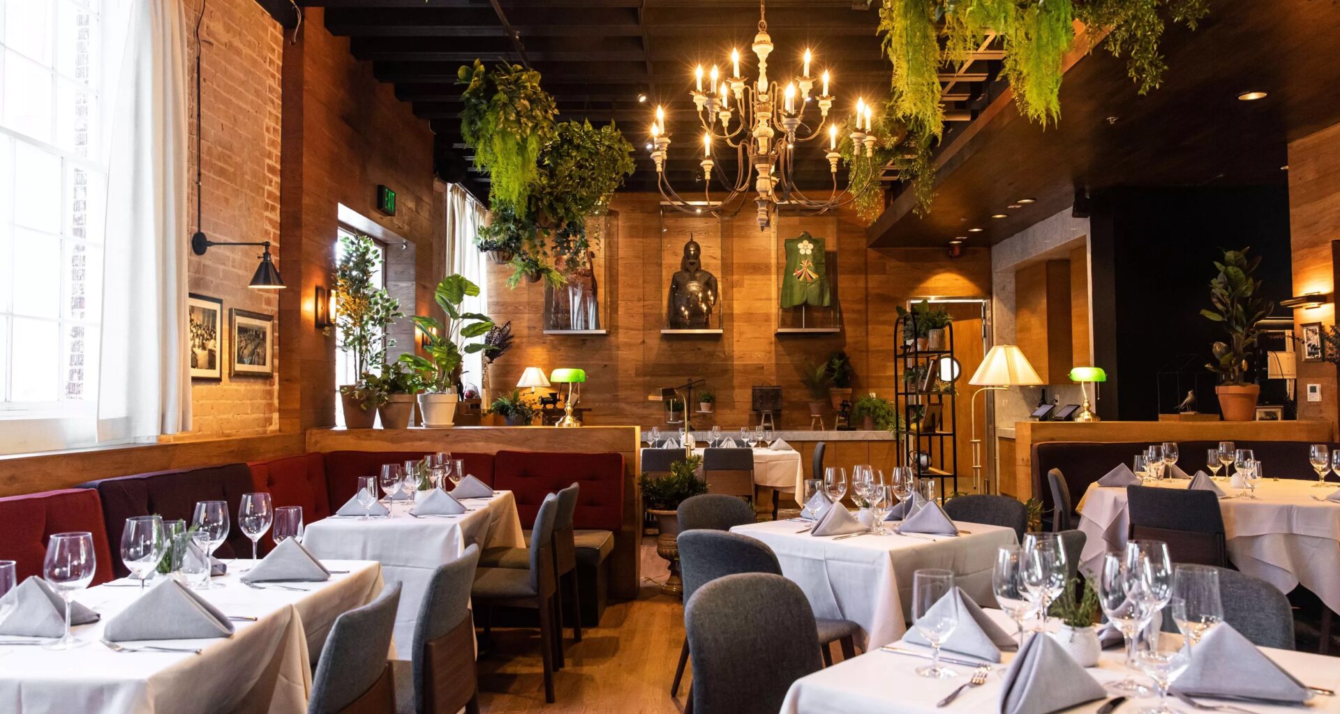 the dining room at Saint Ann