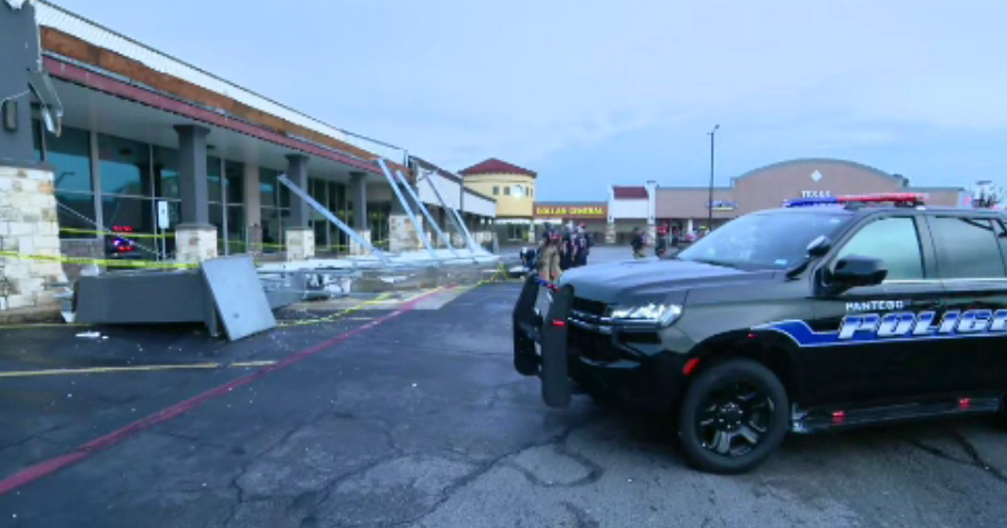 North Texas Planet Fitness damaged by Memorial Day storms