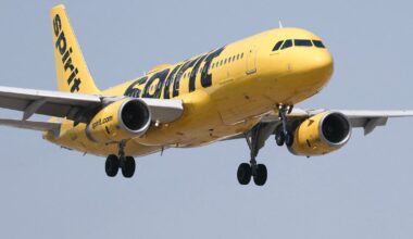 Spirit shutdown leaves North Texans scrambling as summer travel nears