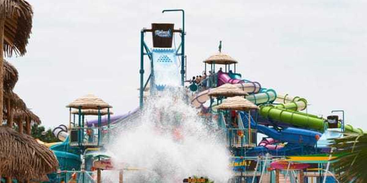 Hurricane Harbor Arlington announces 2026 summer opening date