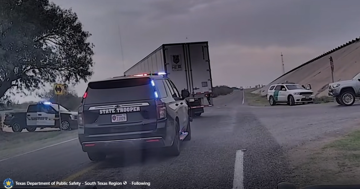 20 migrants found hidden in truck in Webb County