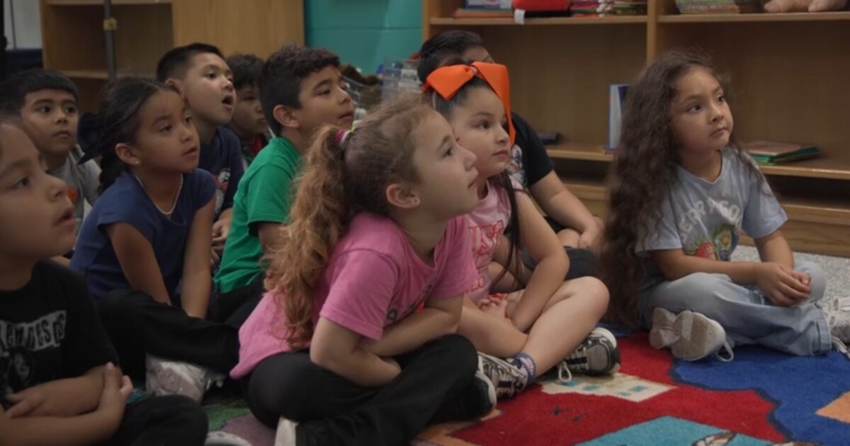 Gloria Hicks students get free books thanks to a donation by Heil Law Firm