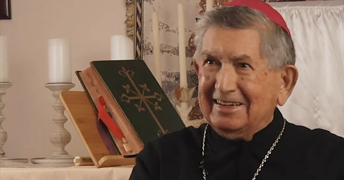 Bishop René Henry Gracida, WWII veteran and Catholic leader, dies at 102