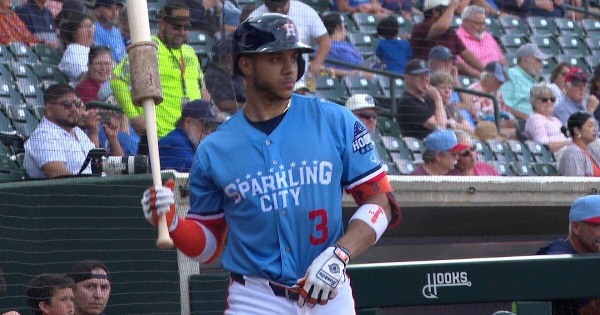 Hooks fall to Sod Poodles 2-0 in game 1, Astros players on rehab assignment
