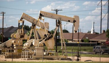 What the Texas Railroad Commission race says about state politics