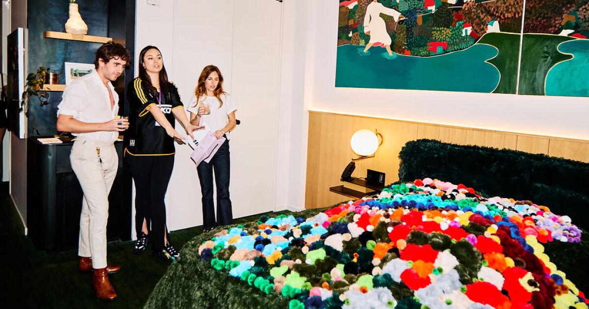 Art galleries transform Austin's Loren Hotel for Friends Fair