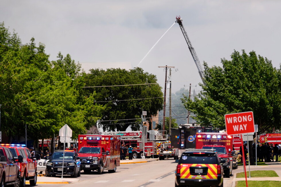 Fire erupts at apartment complex in Dallas, fatalities confirmed