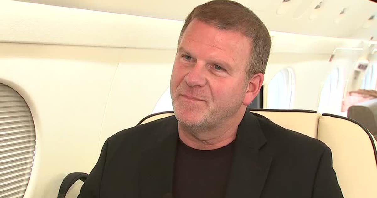 Tilman Fertitta set to buy Caesar Entertainment