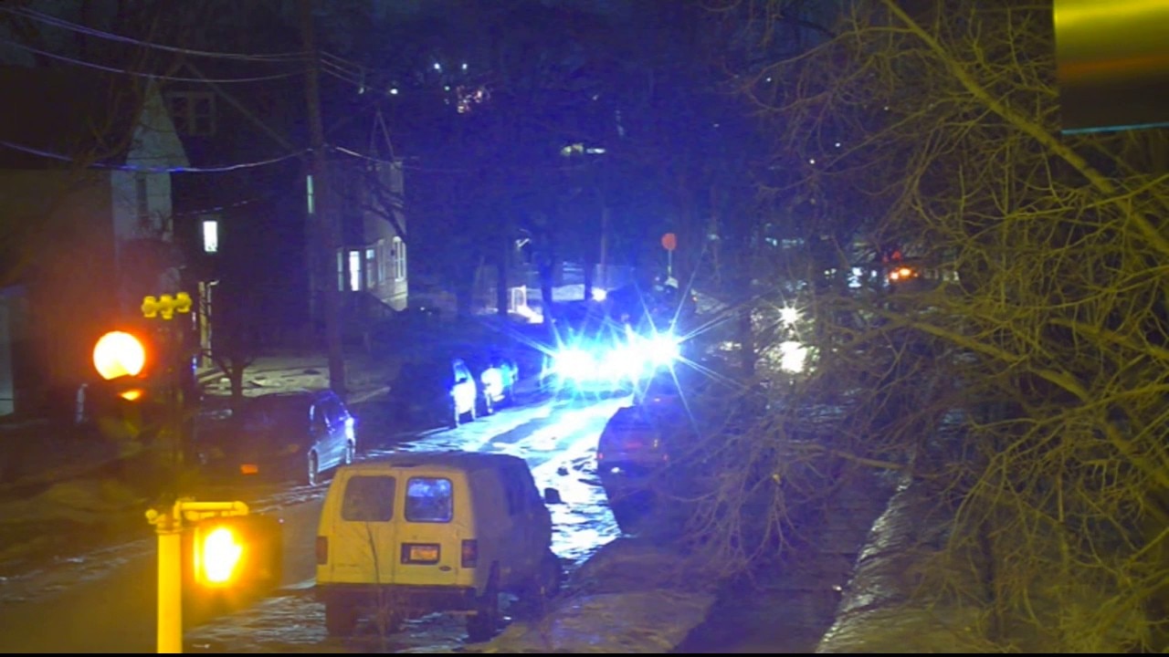 New Minneapolis ICE shooting video undermines feds' account