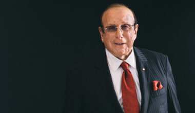 Clive Davis, Music Industry Titan Who Signed Whitney Houston, Dies at 94