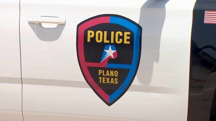 Fatal crash closes southbound Dallas North Tollway lanes in Plano, police say