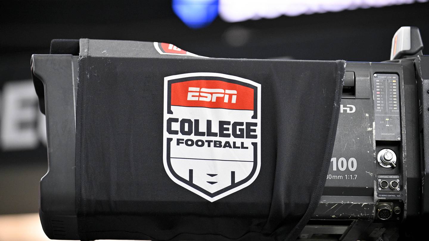 Garrett Nussmeier's Brother, Colton, Delivers Bad News to Two Major College Football Programs