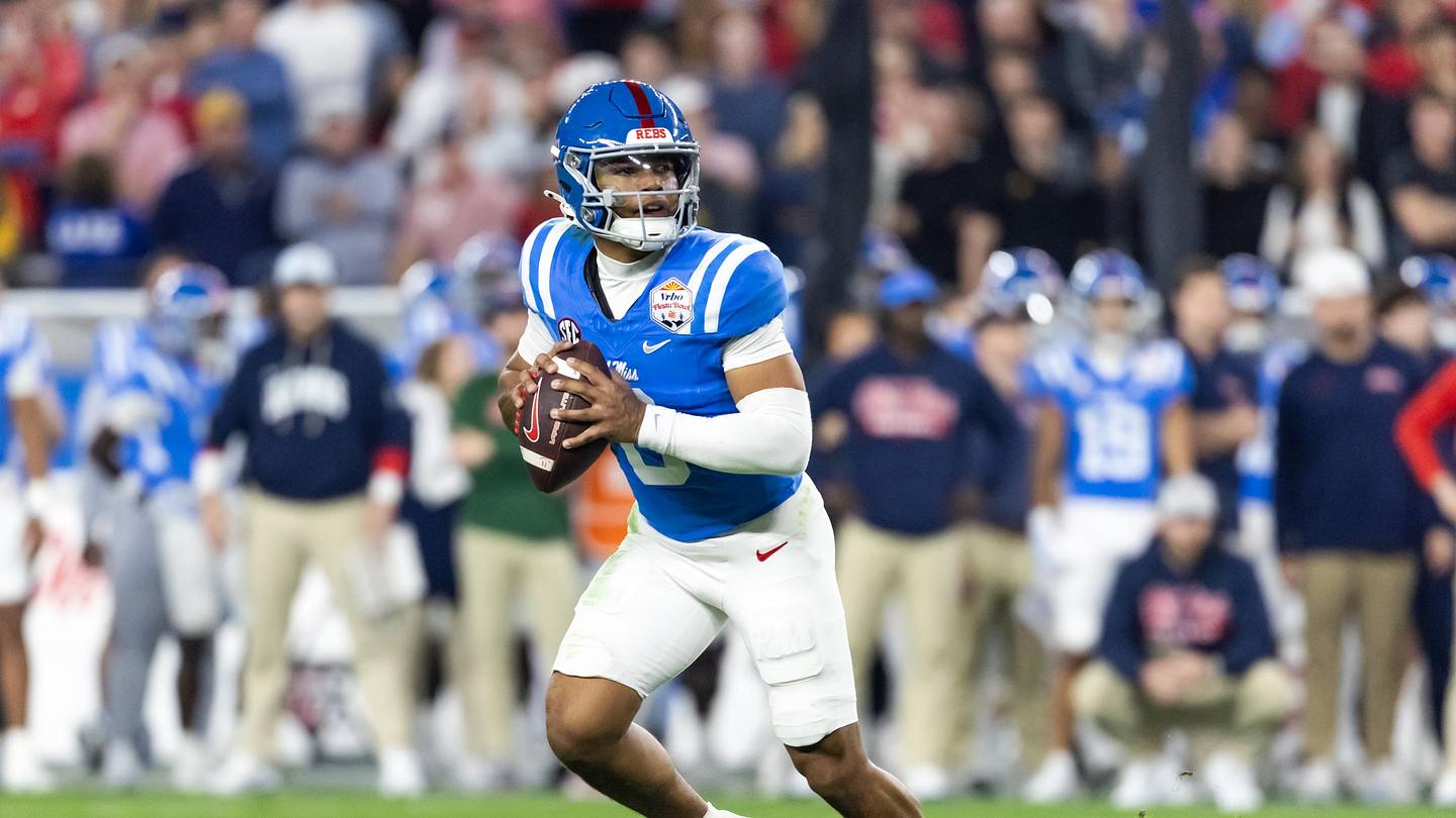 How Much of a Threat is Texas to Ole Miss in 2026?