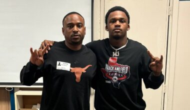 Elite CB Montre Jackson Gave Emotional Speech Before Committing to Texas