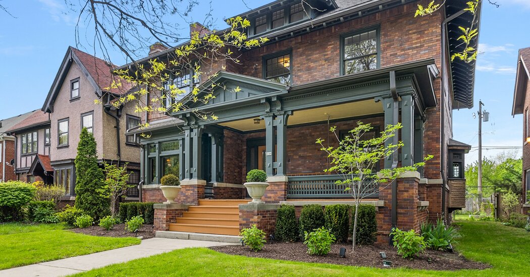 $750,000 Homes in Michigan, New Hampshire and Texas