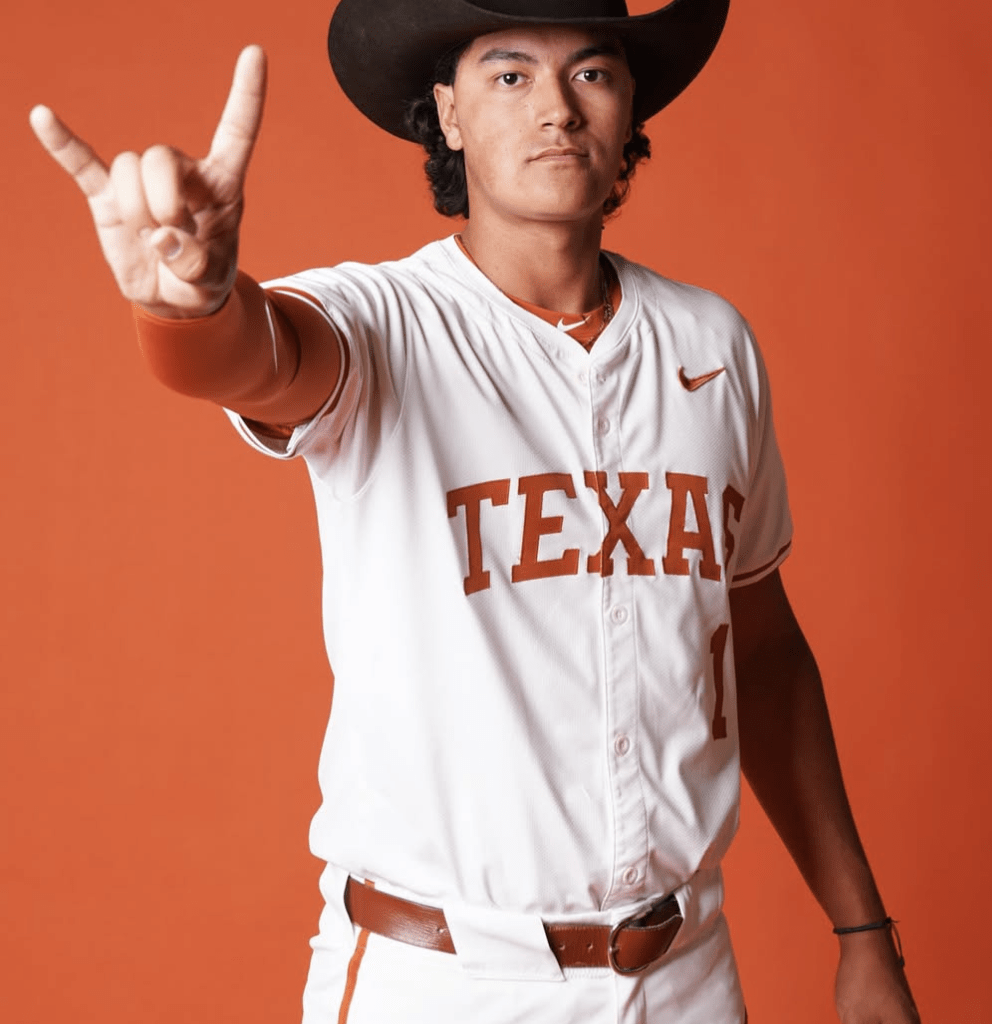 Texas signs Texas Tech transfer SS Linkin Garcia