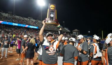 Texas women beat Texas Tech 4-1 to claim back-to-back NCAA softball championships :: WRAL.com