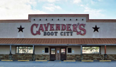 Texas western powerhouse saddles up for 4 new Lone Star locations