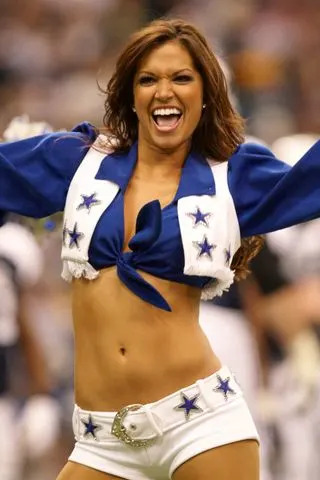 Dallas Cowboys cheerleader Melissa Rycroft on November 29, 2007, in Irving, TexasCredit: Bob Rosato /Sports Illustrated via Getty