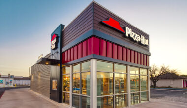 Plano-based Pizza Hut selling for $2.7 billion
