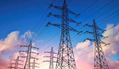 1,300 Texas landowners say they were shut out as power line route moved onto their property
