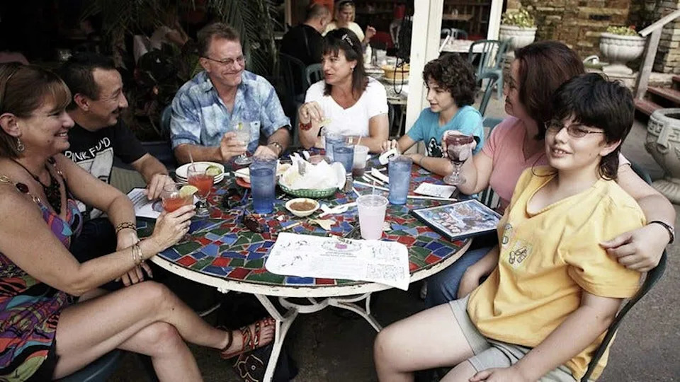 A group of friends at Baby Acapulco's former Barton Springs Road location. (Austin 360)