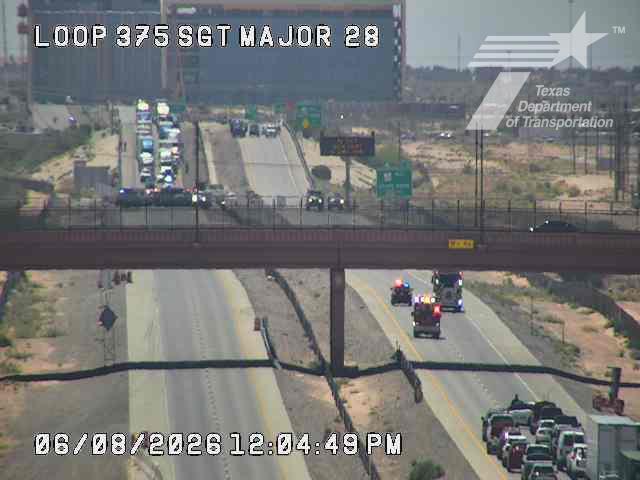 Suspect in custody after crash along Loop 375