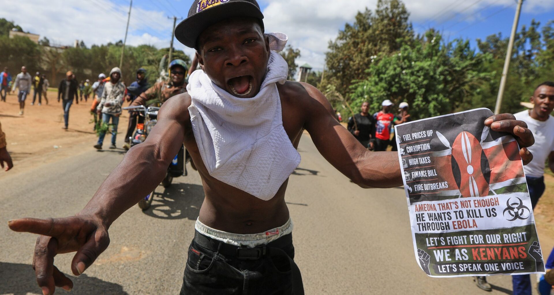Hundreds of youths protest outside Kenya's Ebola quarantine center for US citizens