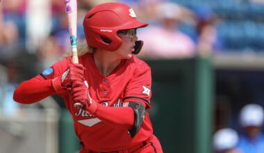 Mia Williams hits walk-off HR as Texas Tech for 2nd WCWS semi vs. Bama