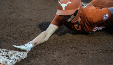 Texas softball vs Tennessee game score: Horns reach WCWS finals series