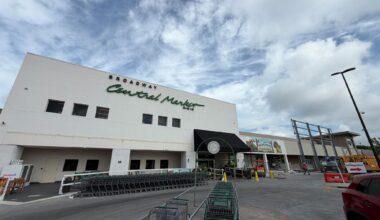 San Antonio Central Market renovation extends into 2027