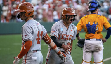 Texas Longhorns baseball: Times and TV for super regional vs. Oregon