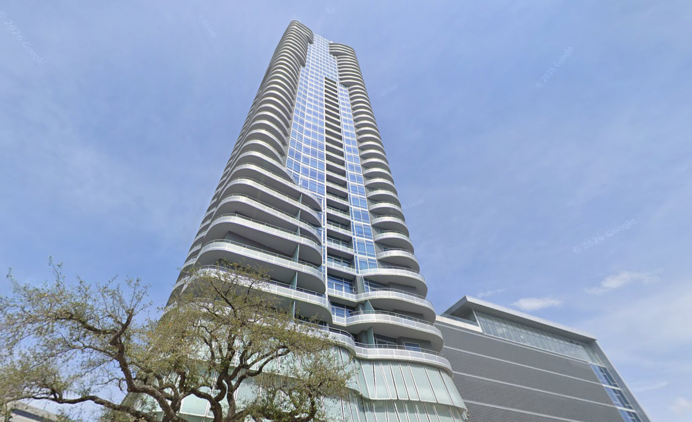 New owners plan $11M makeover for River Oaks high-rise