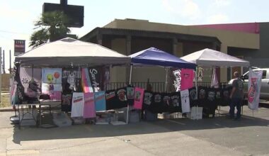 ‘The money is good’: Spurs fever sparks business boom for San Antonio vendors