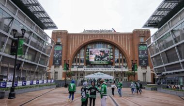 Stars Leaving American Airlines Center For Texas Suburb